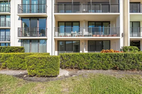 100 Oakmont Lane Belleair FL 33756