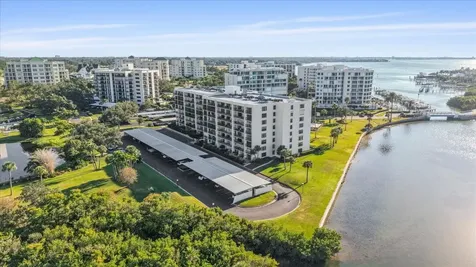 100 Oakmont Lane Belleair FL 33756