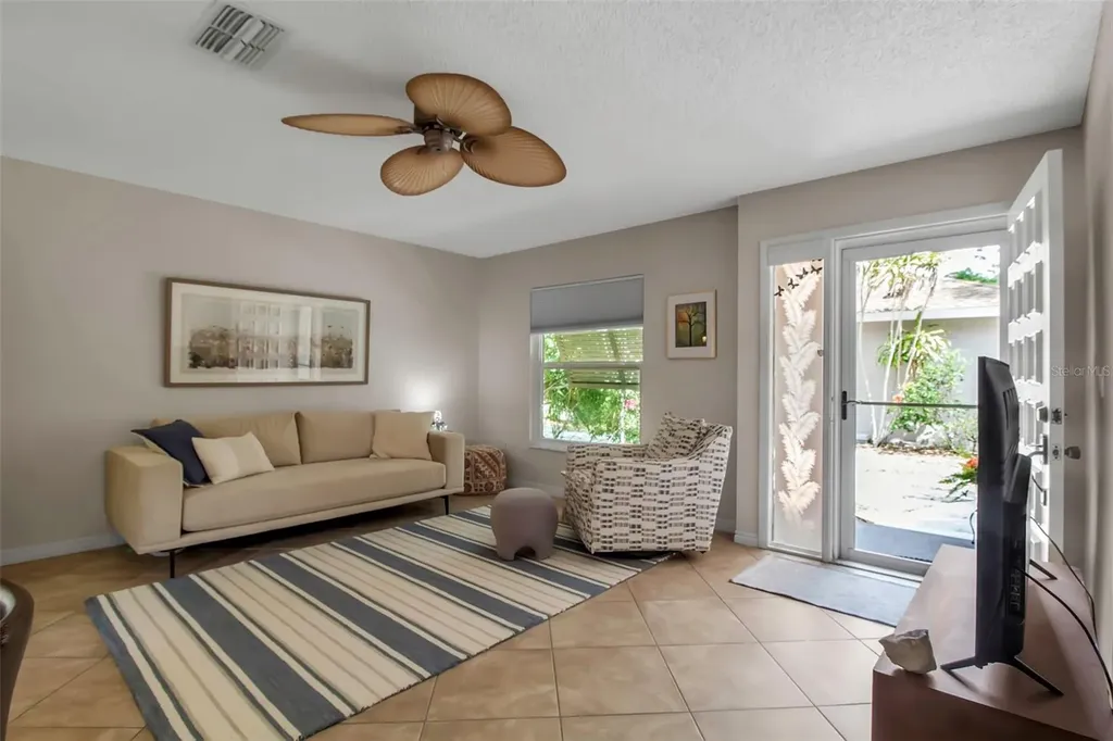 721 N Jefferson Avenue Sarasota FL 34237
