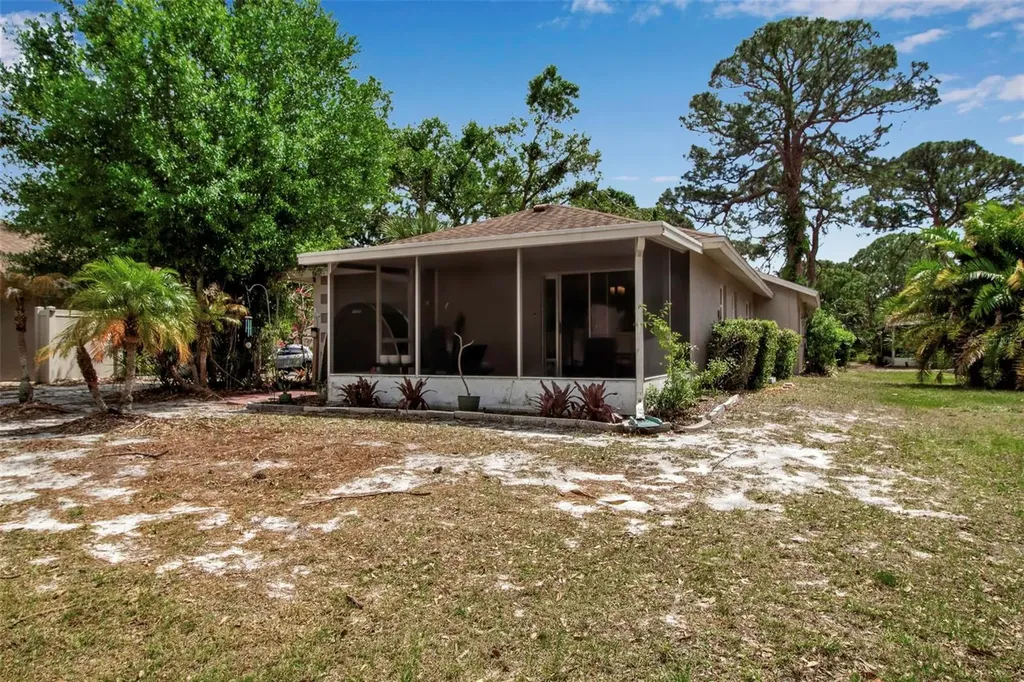 721 N Jefferson Avenue Sarasota FL 34237