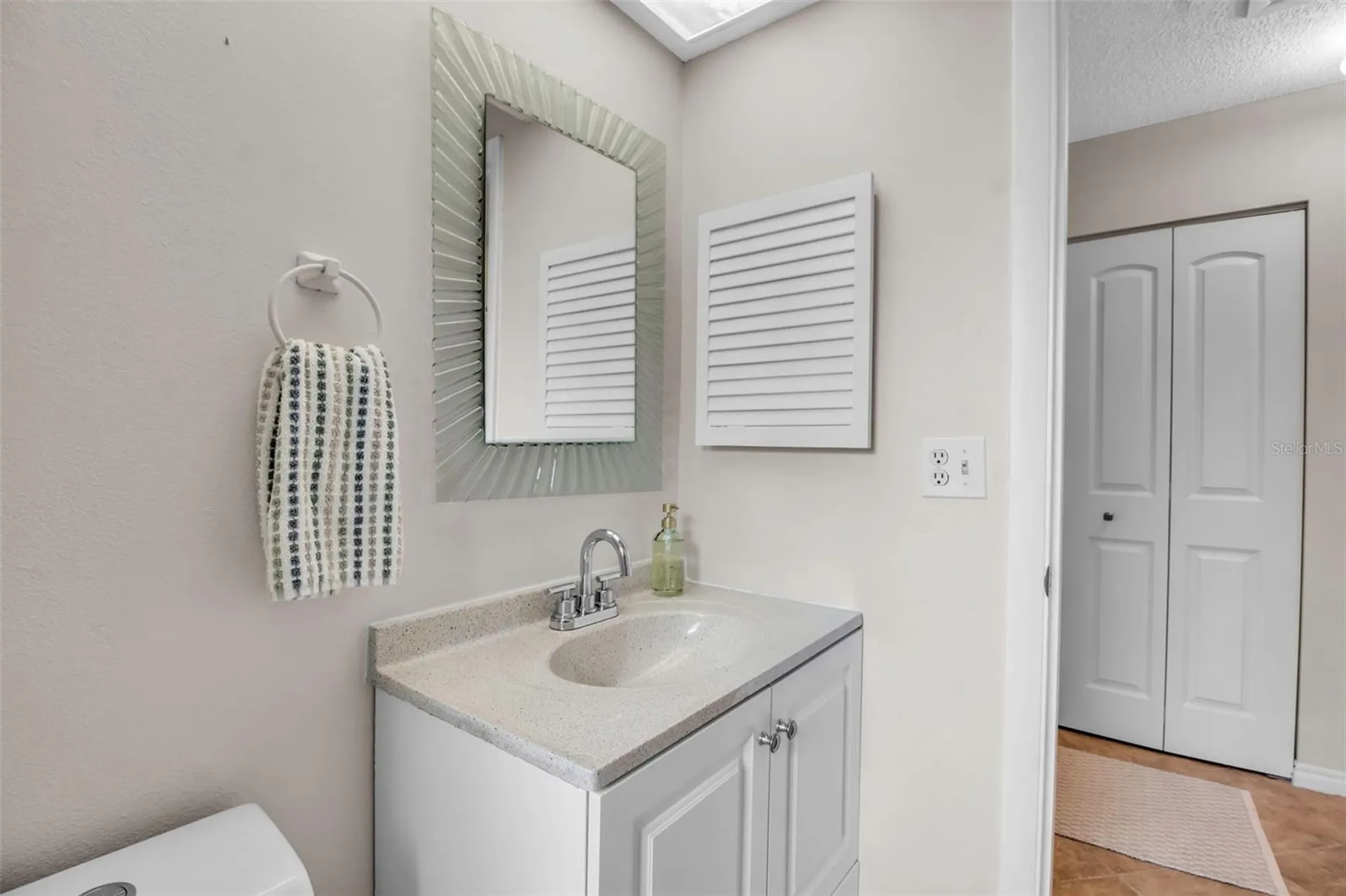 721 N Jefferson Avenue Sarasota FL 34237