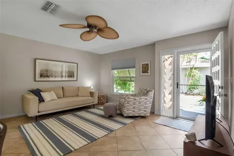 721 N Jefferson Avenue Sarasota FL 34237