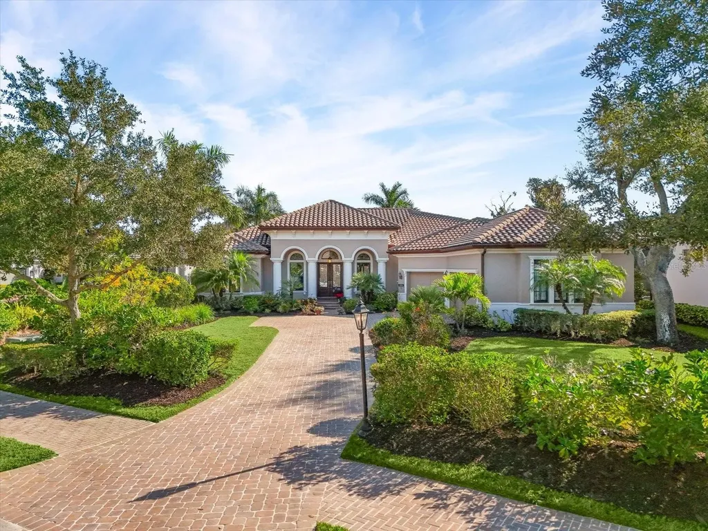 3531 Founders Club Drive Sarasota FL 34240