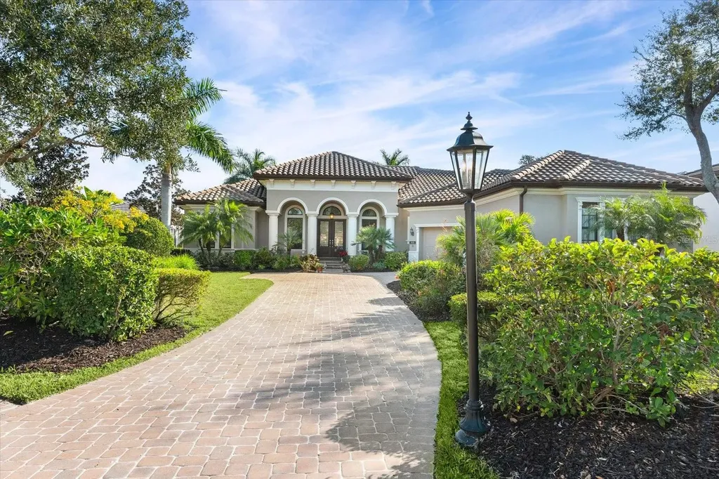 3531 Founders Club Drive Sarasota FL 34240