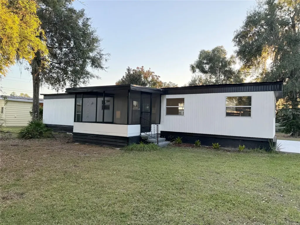 82 N Bobwhite Road Wildwood FL 34785