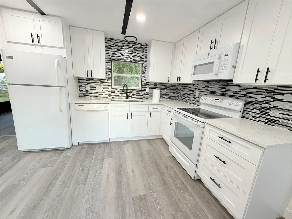 82 N Bobwhite Road Wildwood FL 34785