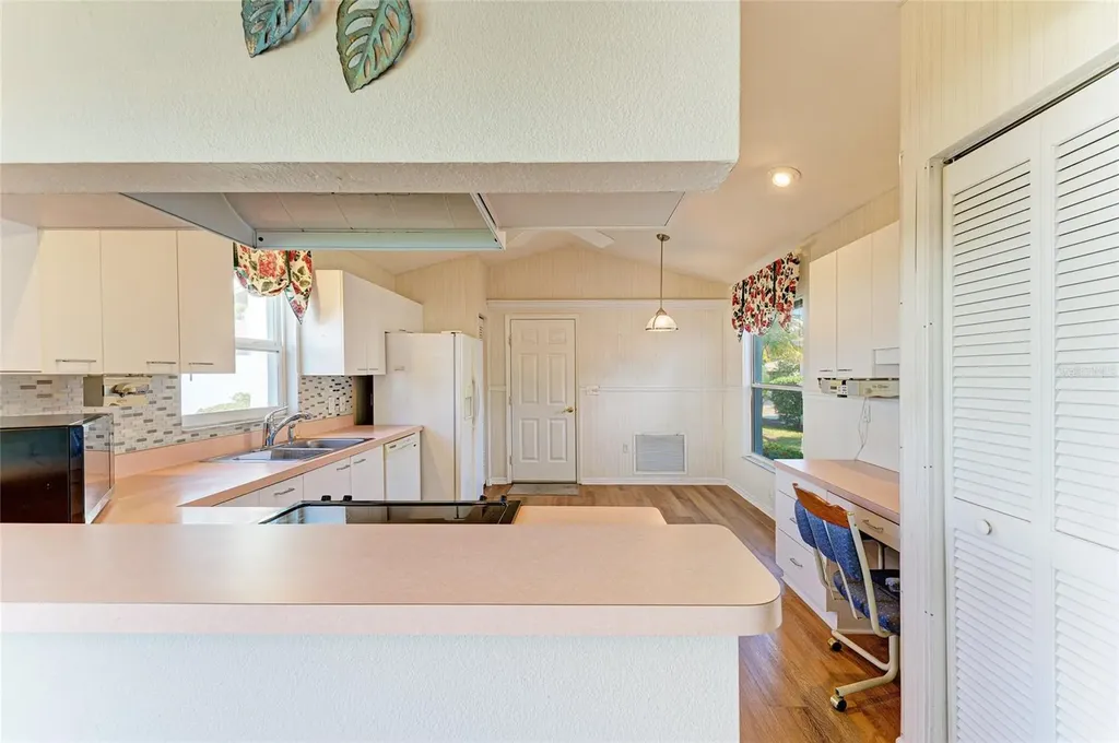 919 Spring Lakes Boulevard Bradenton FL 34210