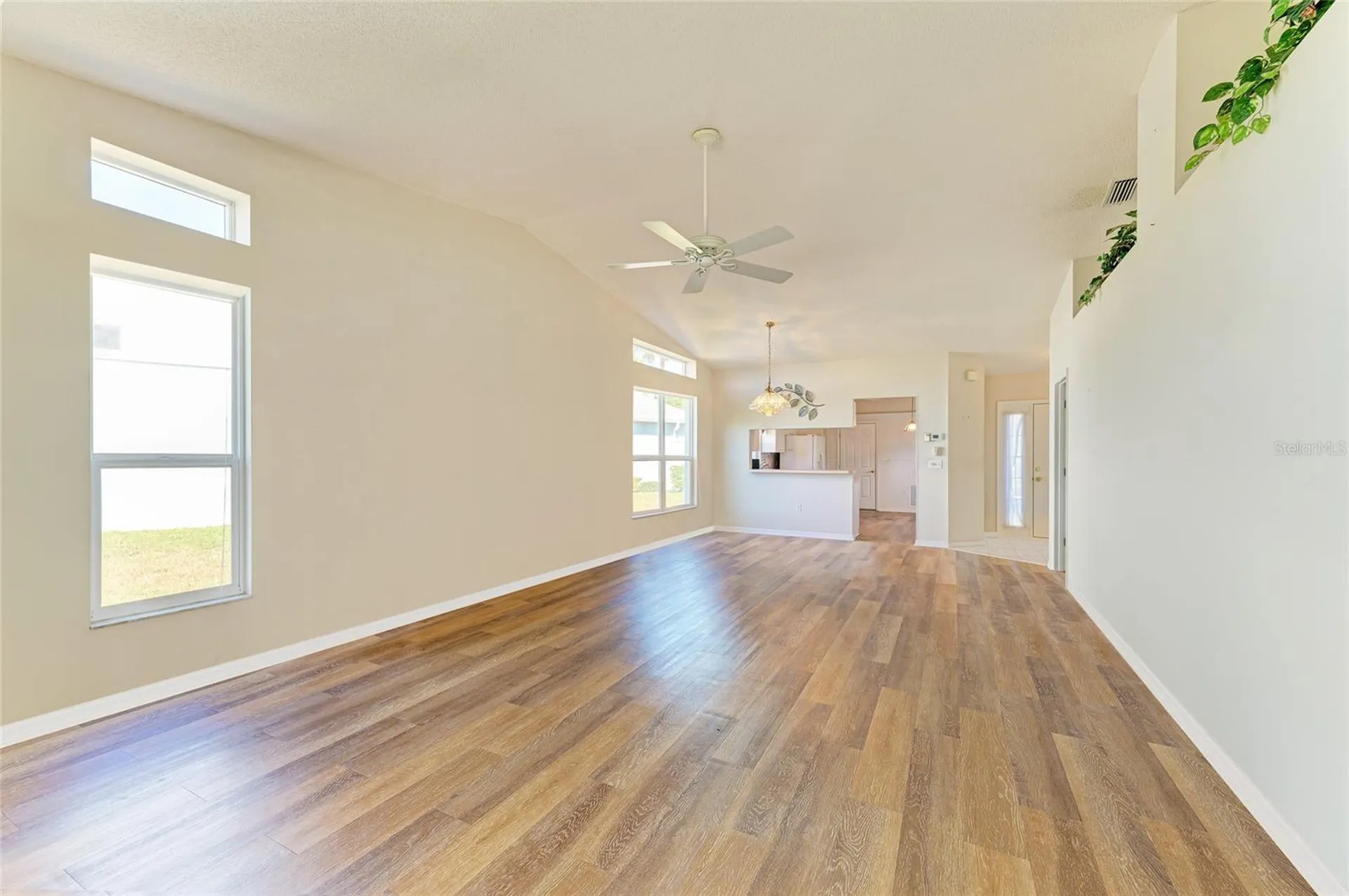 919 Spring Lakes Boulevard Bradenton FL 34210