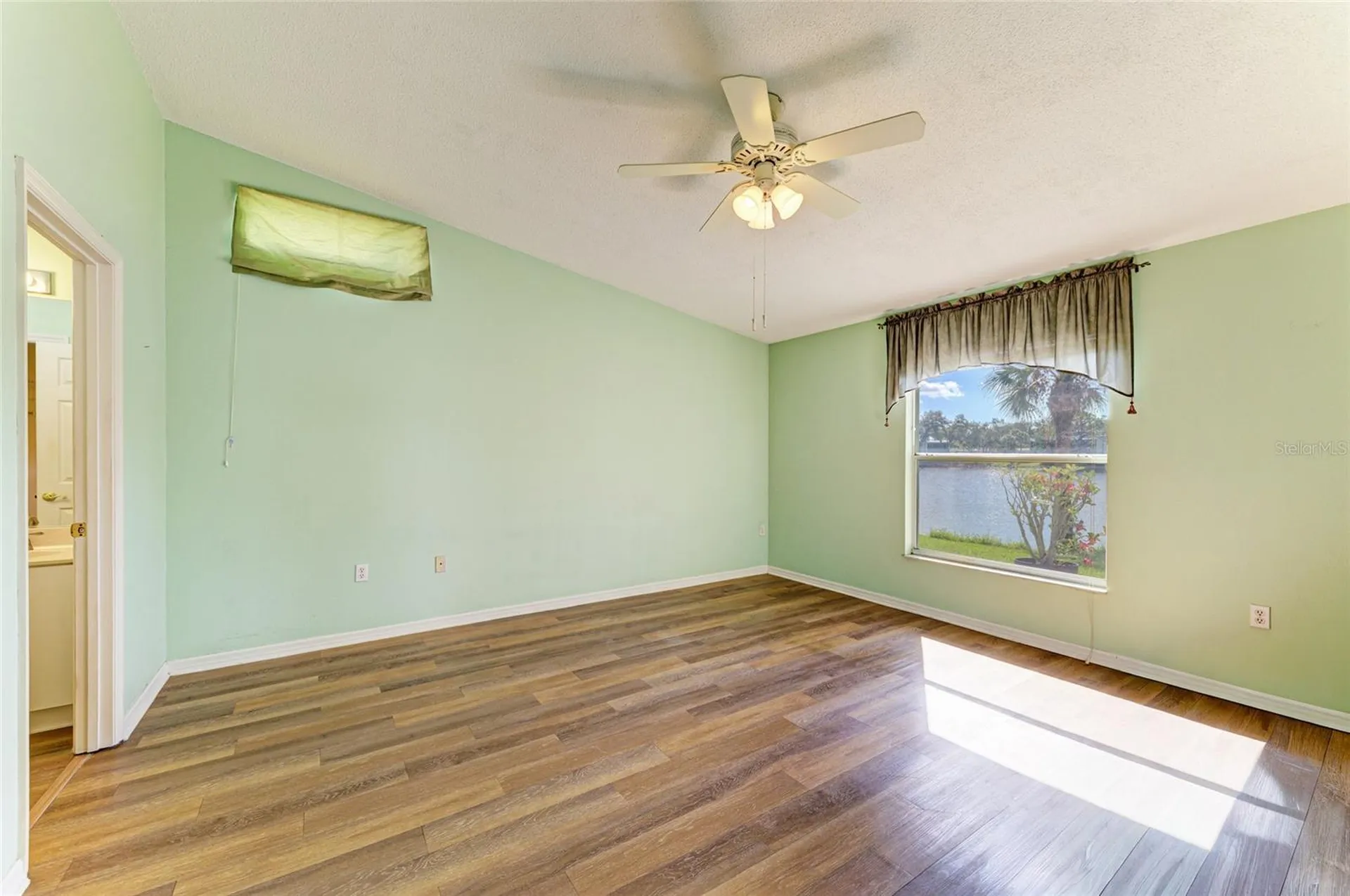 919 Spring Lakes Boulevard Bradenton FL 34210