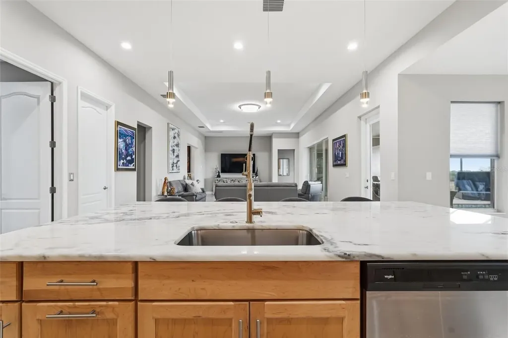 5218 Lake Venice Drive Wimauma FL 33598