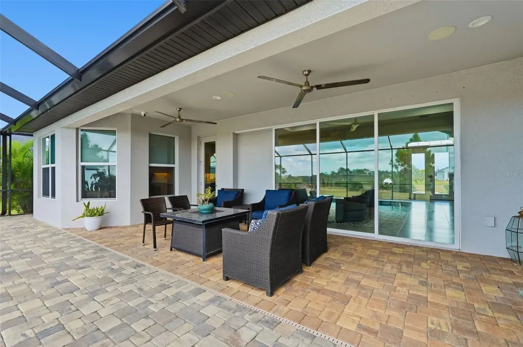 5218 Lake Venice Drive Wimauma FL 33598