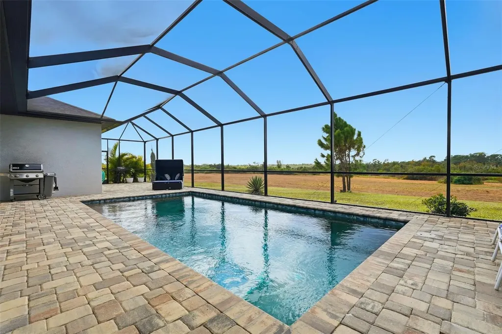 5218 Lake Venice Drive Wimauma FL 33598