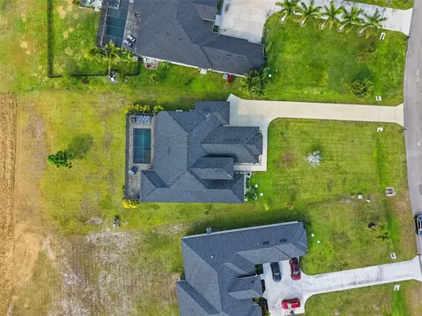 5218 Lake Venice Drive Wimauma FL 33598