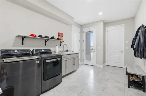 5218 Lake Venice Drive Wimauma FL 33598