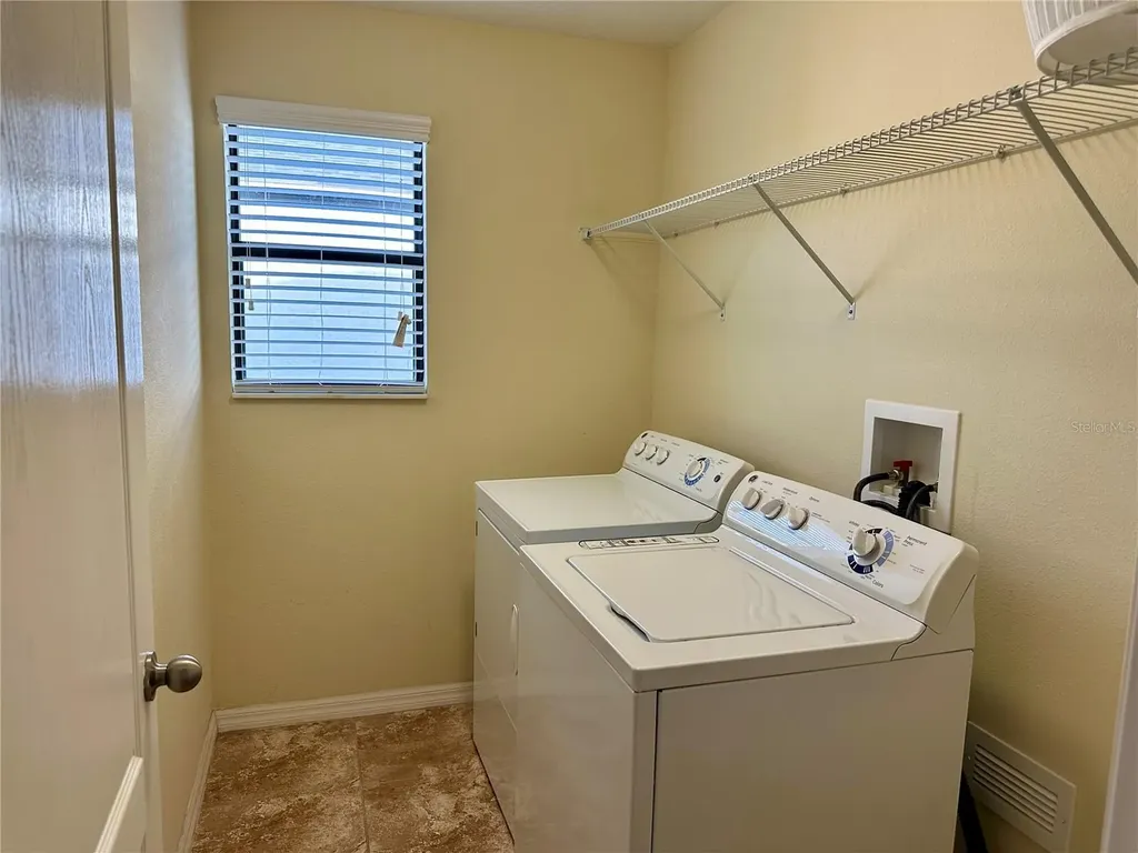 9908 Spice Bush Court Tampa FL 33647