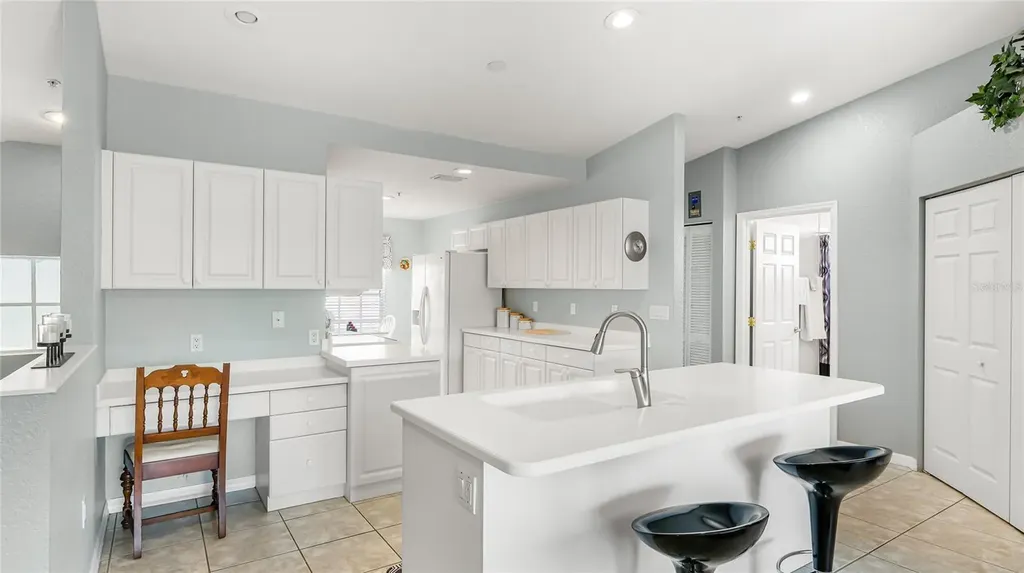 7520 Marsh Orchid Circle Bradenton FL 34203