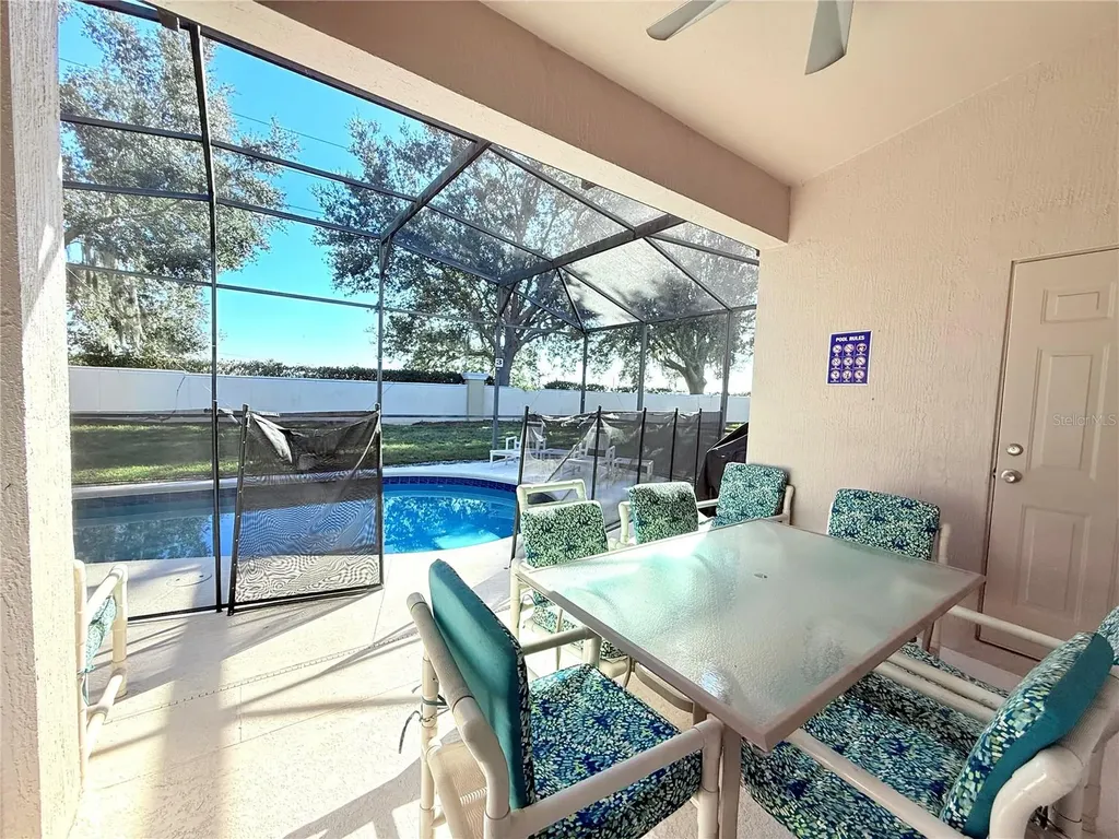 8042 King Palm Circle Kissimmee FL 34747