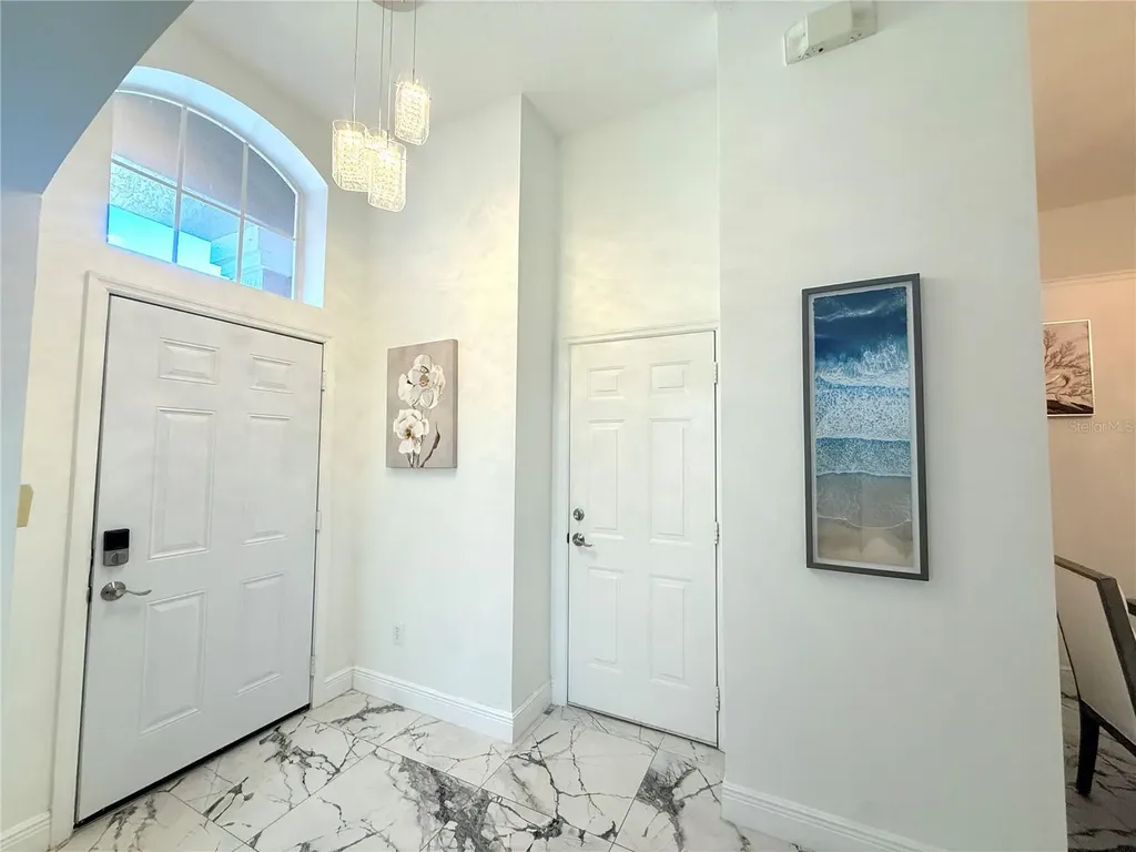8042 King Palm Circle Kissimmee FL 34747