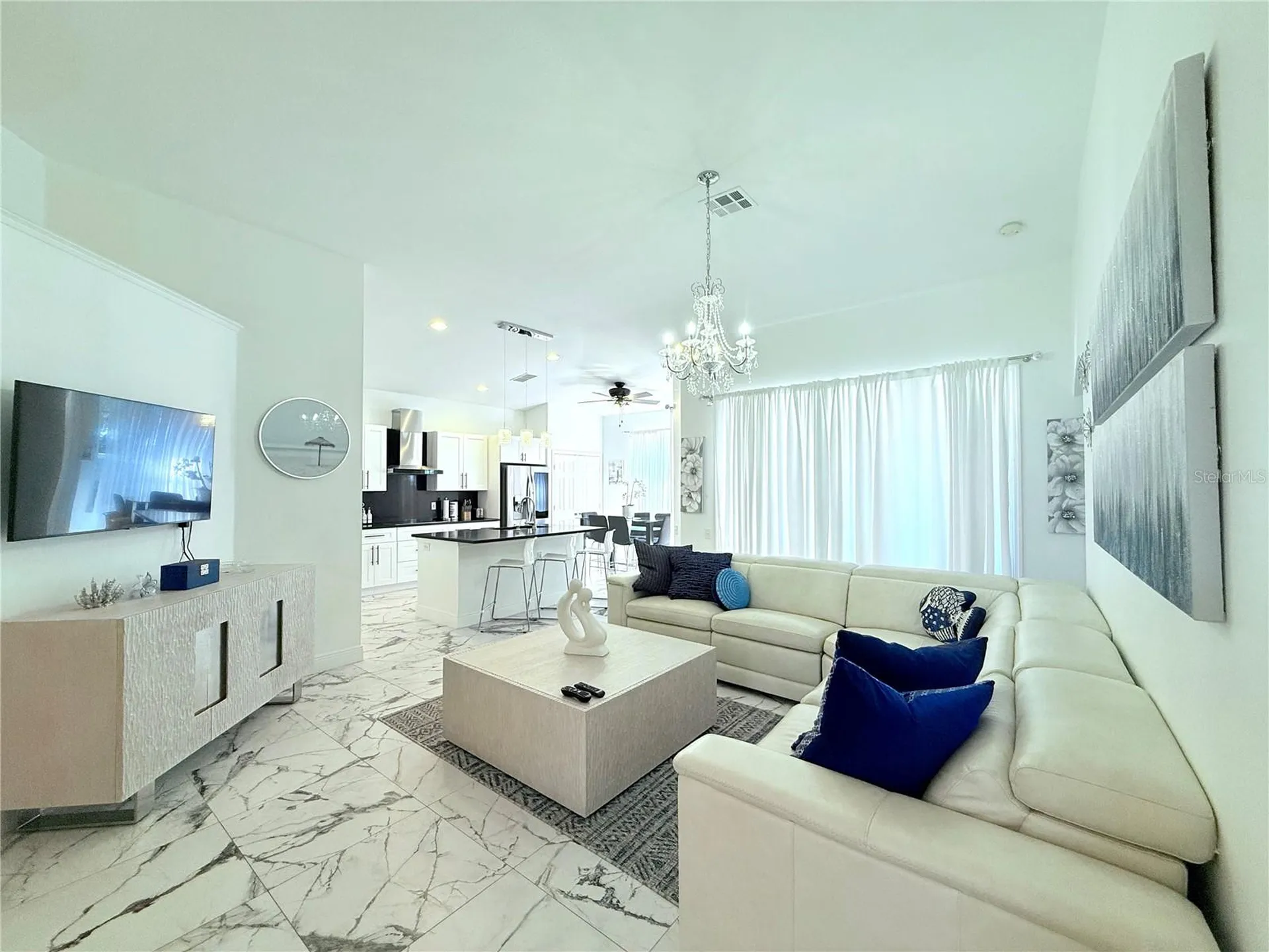 8042 King Palm Circle Kissimmee FL 34747