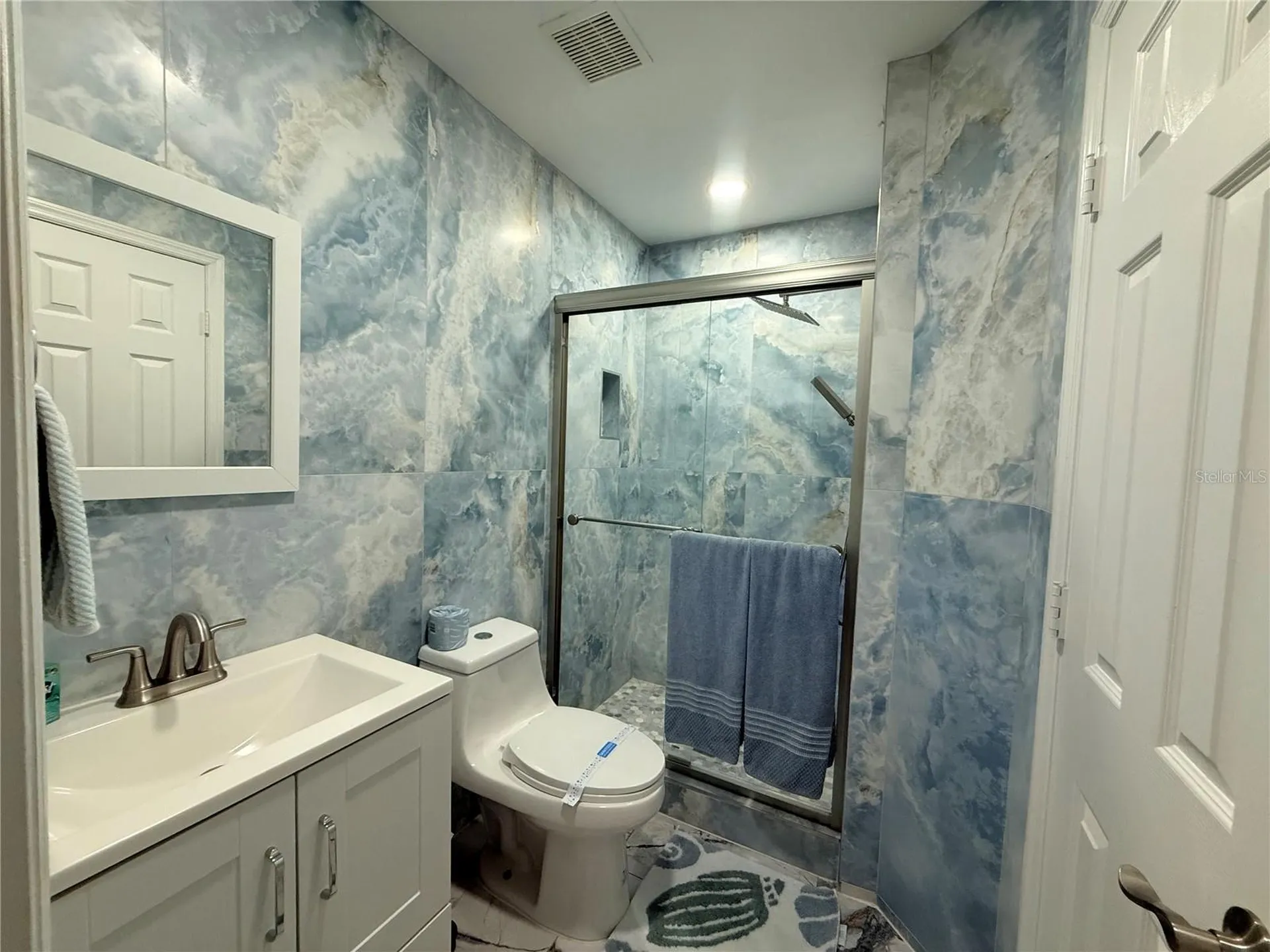 8042 King Palm Circle Kissimmee FL 34747