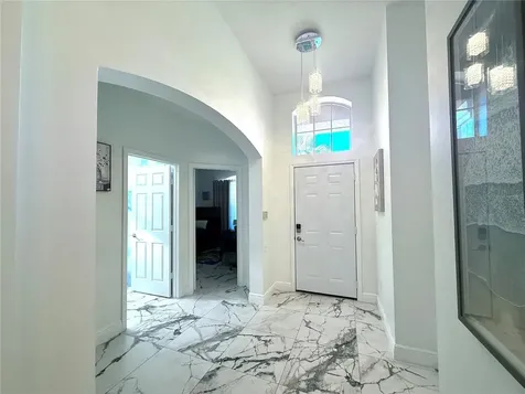 8042 King Palm Circle Kissimmee FL 34747