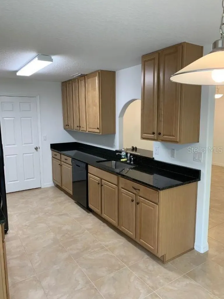 36 Renshaw Drive Palm Coast FL 32164