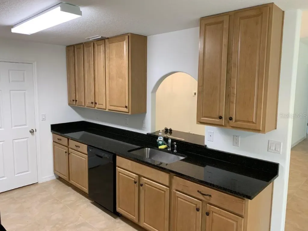 36 Renshaw Drive Palm Coast FL 32164