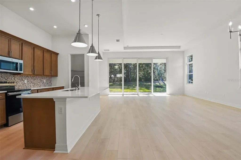 1058 Liliana Drive Deland FL 32724