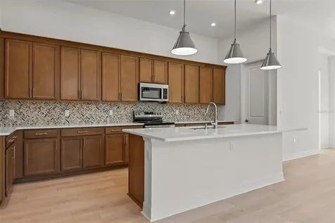 1058 Liliana Drive Deland FL 32724