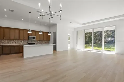 1058 Liliana Drive Deland FL 32724