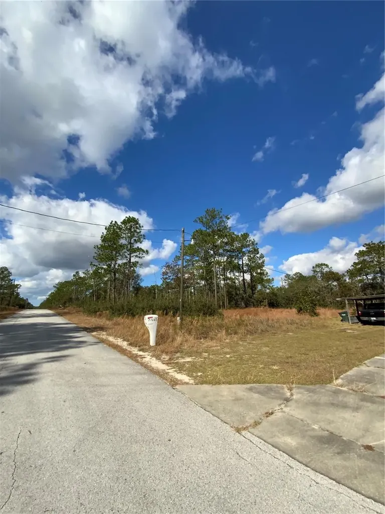 23063 SW Edgewater Boulevard Dunnellon FL 34431