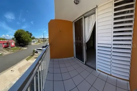 Urb. Altamira Calle 8 (mar) Fajardo PR 00738