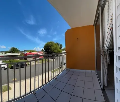 Urb. Altamira Calle 8 (mar) Fajardo PR 00738