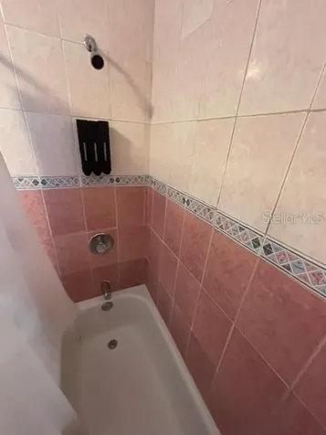 Urb. Altamira Calle 8 (mar) Fajardo PR 00738