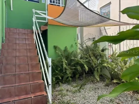 Urb. Altamira Calle 8 (mar) Fajardo PR 00738