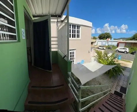 Urb. Altamira Calle 8 (mar) Fajardo PR 00738