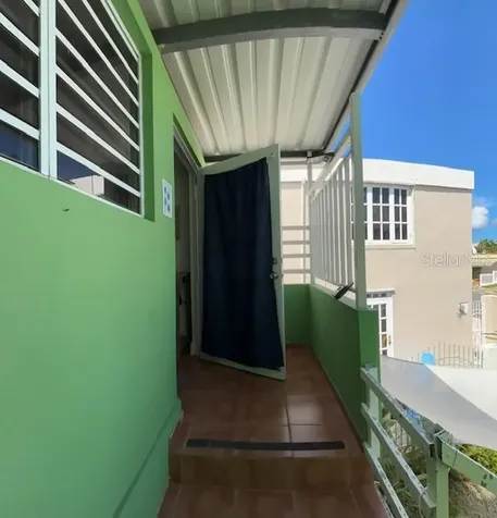Urb. Altamira Calle 8 (mar) Fajardo PR 00738