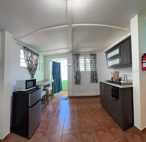 Urb. Altamira Calle 8 (mar) Fajardo PR 00738