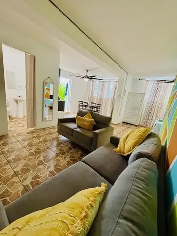 Urb. Altamira Calle 8 (mar) Fajardo PR 00738
