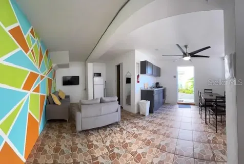 Urb. Altamira Calle 8 (mar) Fajardo PR 00738