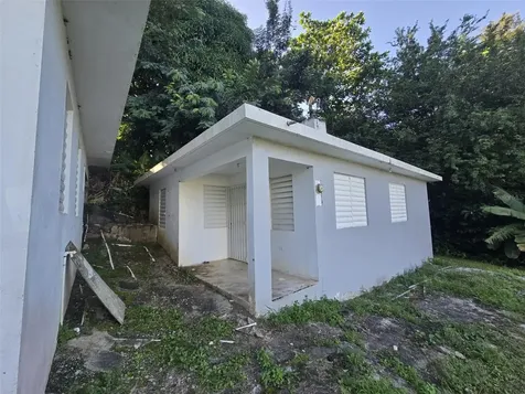 3.9 Km Bo Juan Martin Yabucoa PR 00767