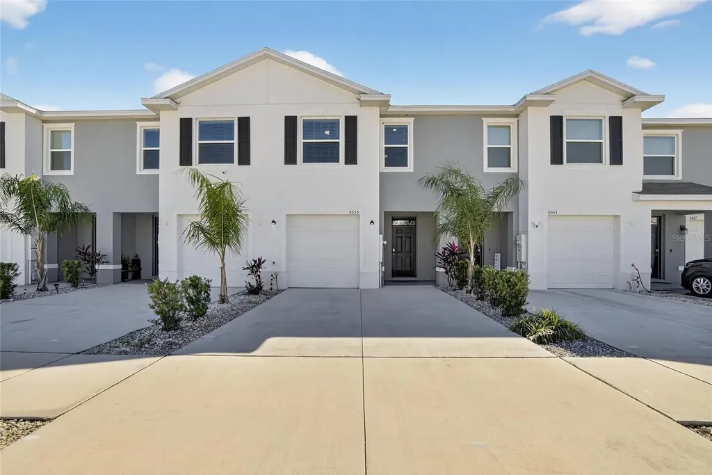 5055 Captain Davis Drive Wimauma FL 33598