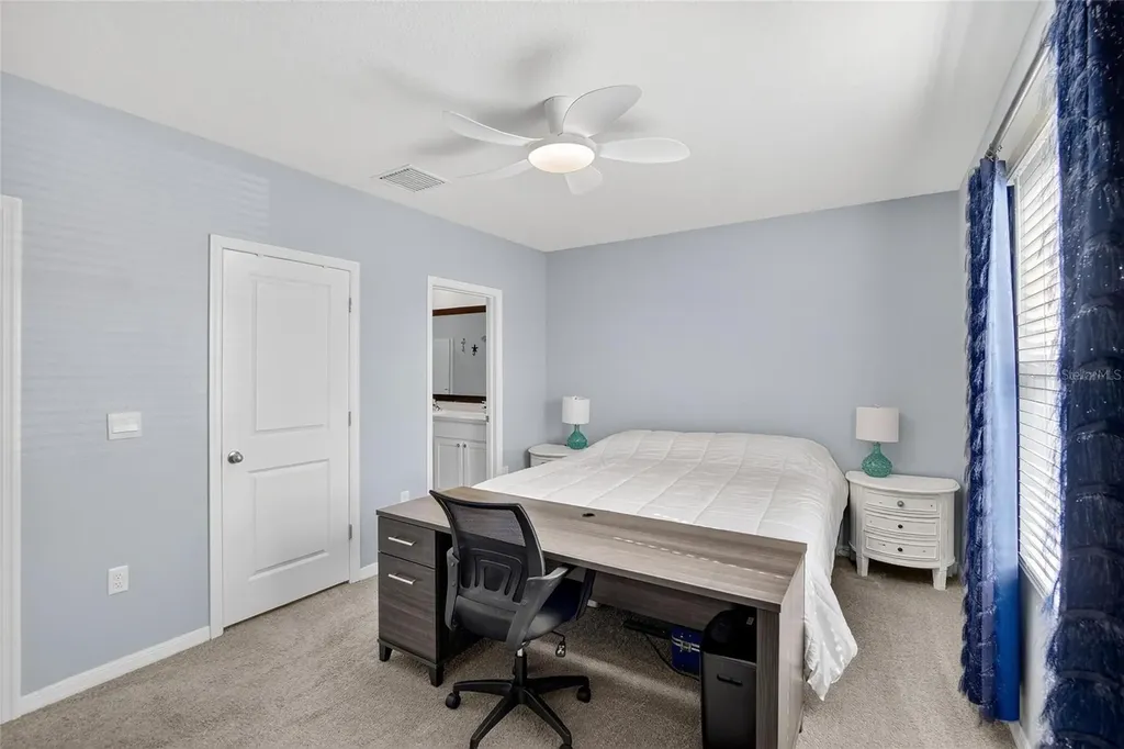 5055 Captain Davis Drive Wimauma FL 33598