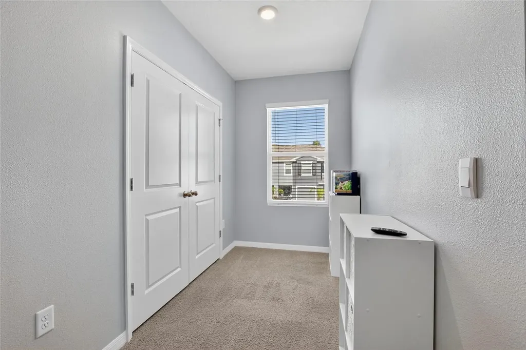 5055 Captain Davis Drive Wimauma FL 33598