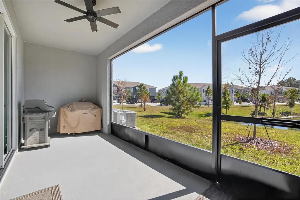 5055 Captain Davis Drive Wimauma FL 33598