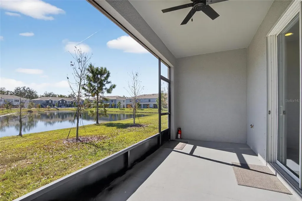 5055 Captain Davis Drive Wimauma FL 33598