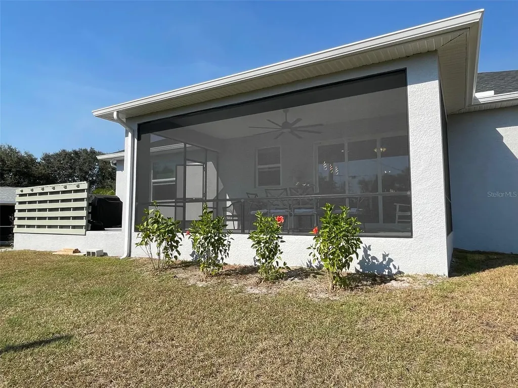 549 E Tarpon Boulevard NW Port Charlotte FL 33952