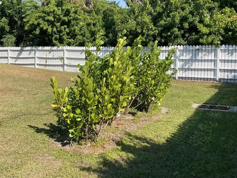 549 E Tarpon Boulevard NW Port Charlotte FL 33952