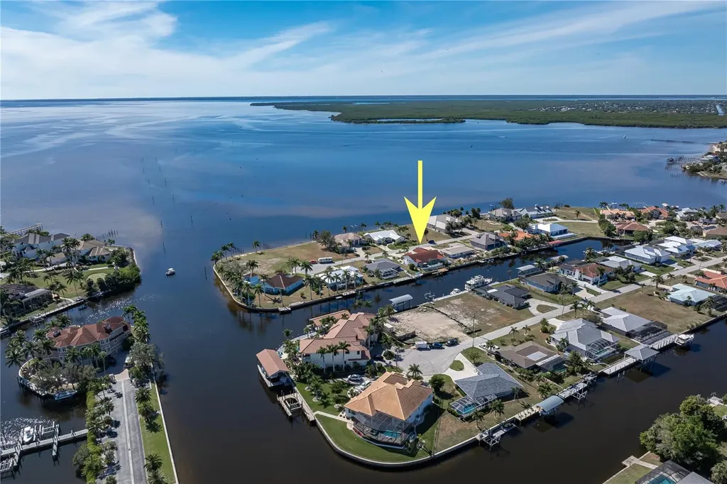 136 Creek Drive SE Port Charlotte FL 33952