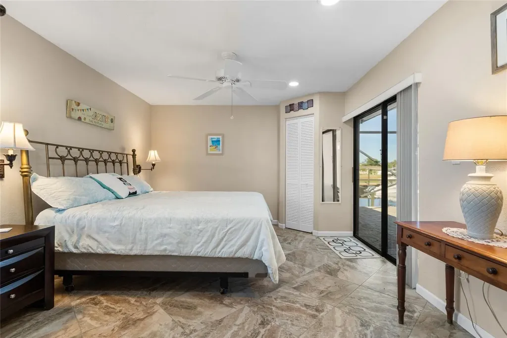 136 Creek Drive SE Port Charlotte FL 33952